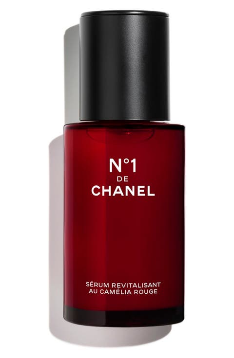 N°1 DE CHANEL REVITALIZING SERUM Smoothes - Illuminates - Targets Signs of Aging