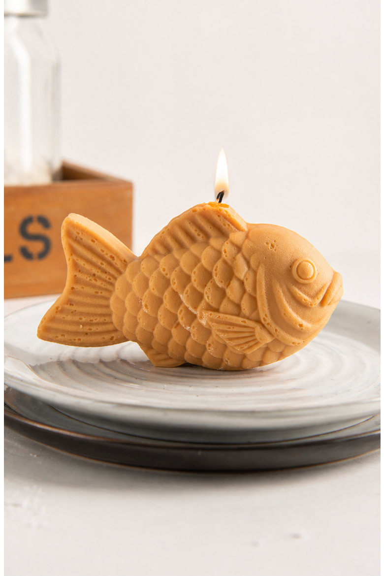 Taiyaki Candle, Alternate, color, Golden Brown