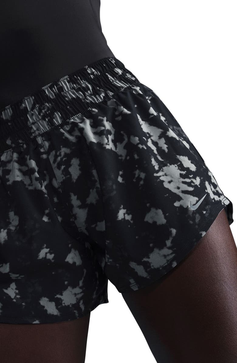 Nike One Dri-FIT Mid Rise 3-Inch Print Shorts, Alternate, color,