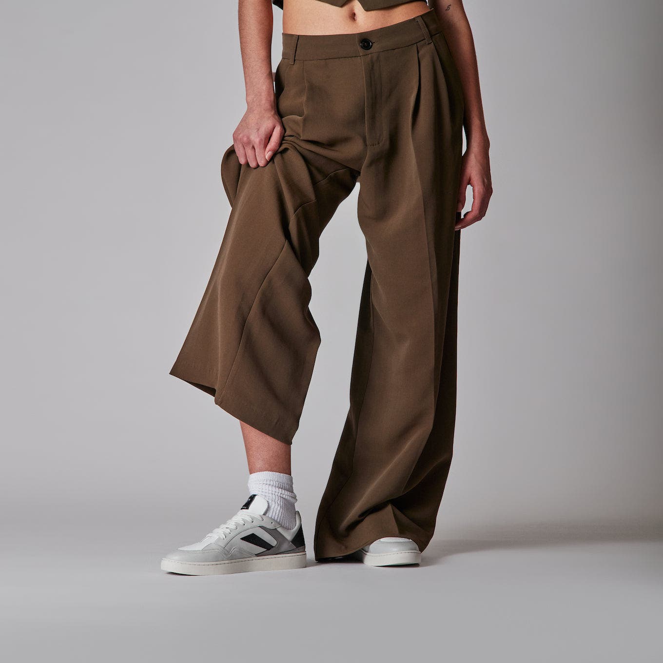 Women's Court, Alternate, color, White
