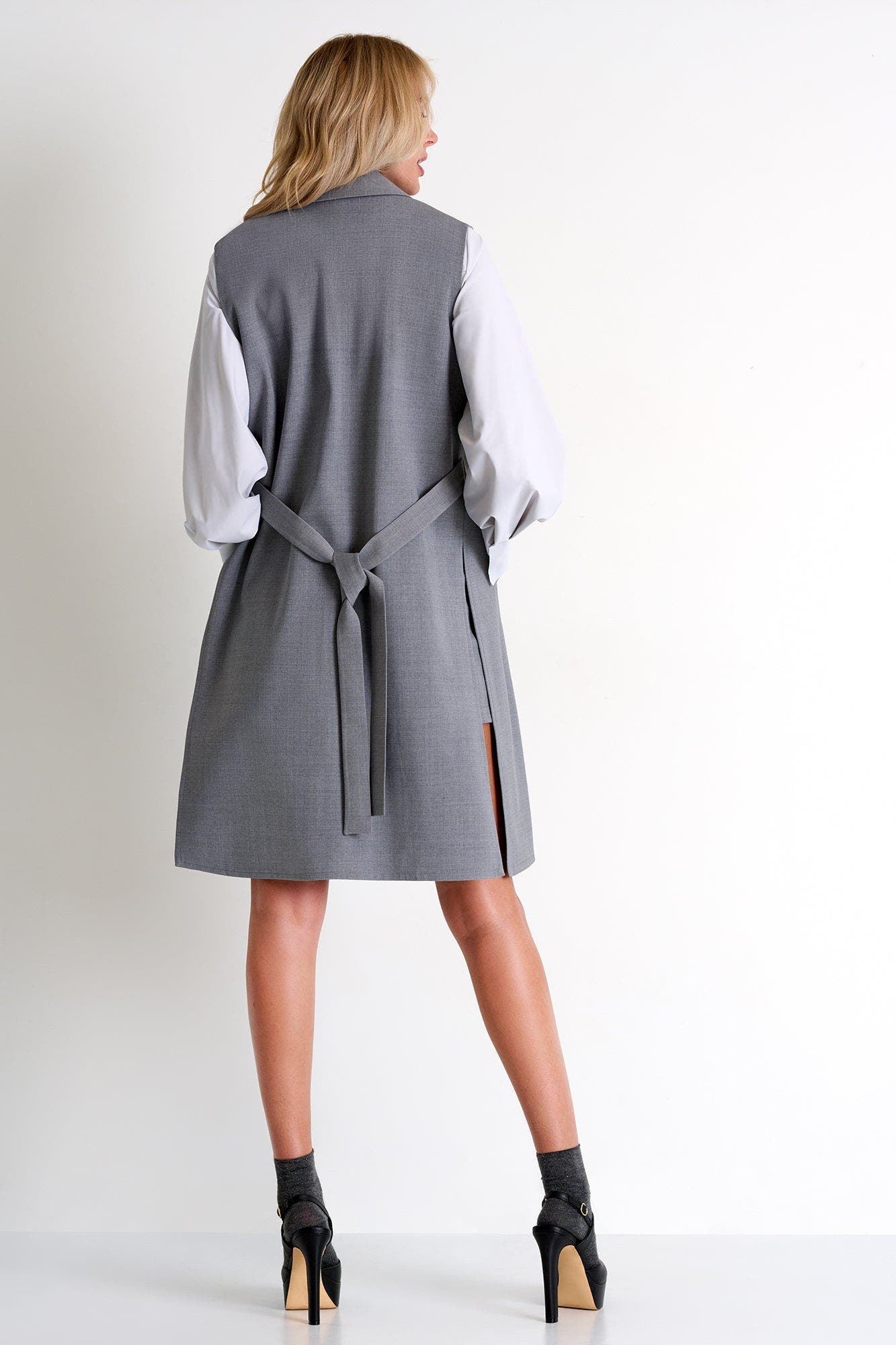 Contemporary Long Sleeveless Jacket - image 2