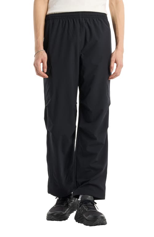 New Balance Water Resistant Stretch Ripstop Cargo Pants In Black