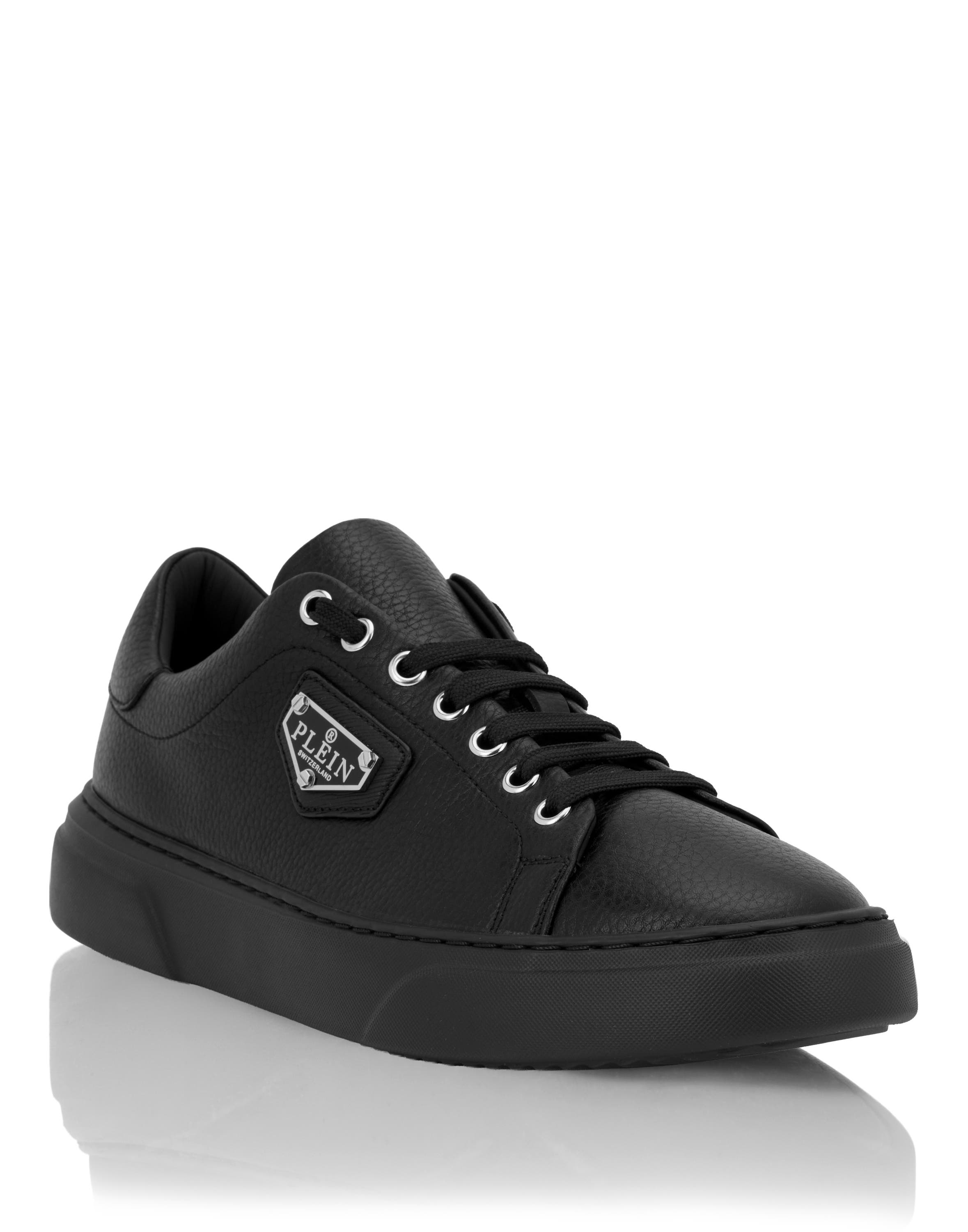 black/black