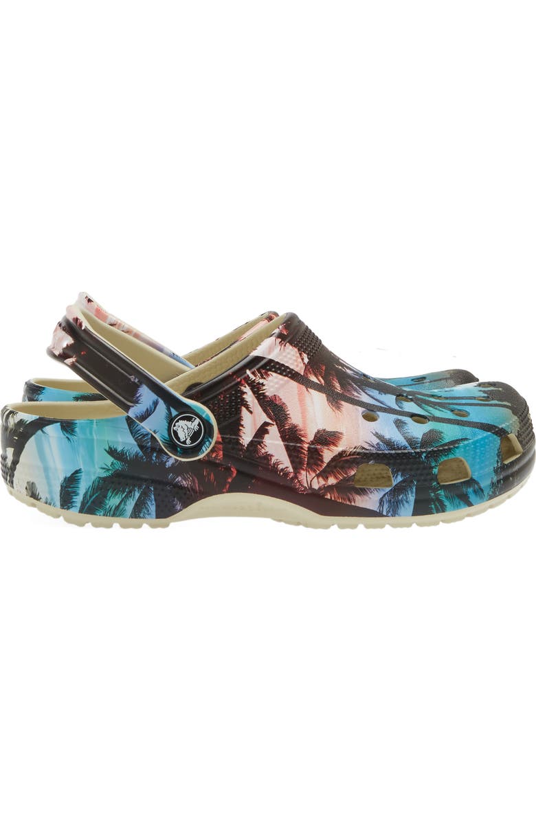 CROCS Classic Retro Resort Clog, Alternate, color,