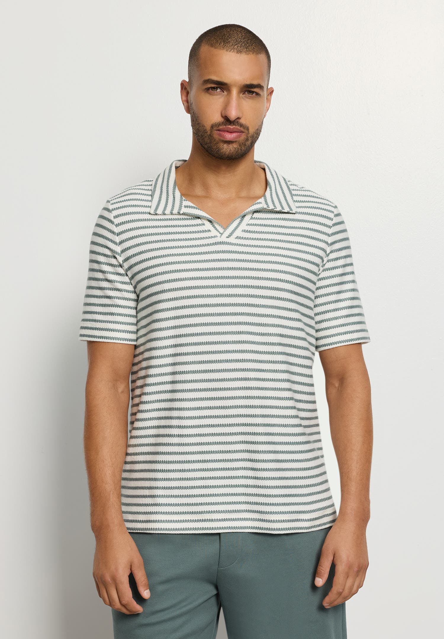 Travelwear Organic Cotton Collared Top - image 2