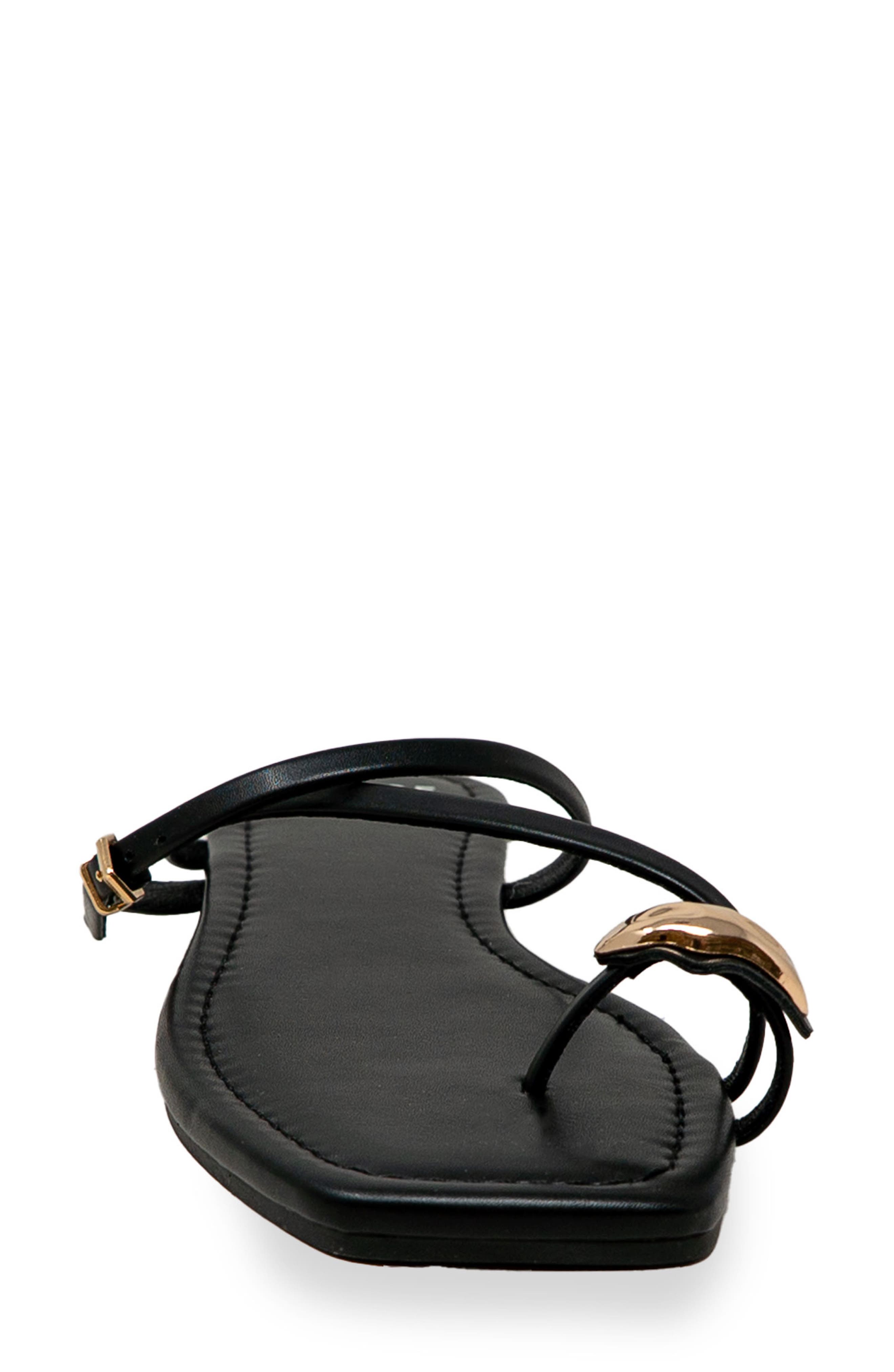 CHASE AND CHLOE Toe Loop Sandal, Alternate, color, Black