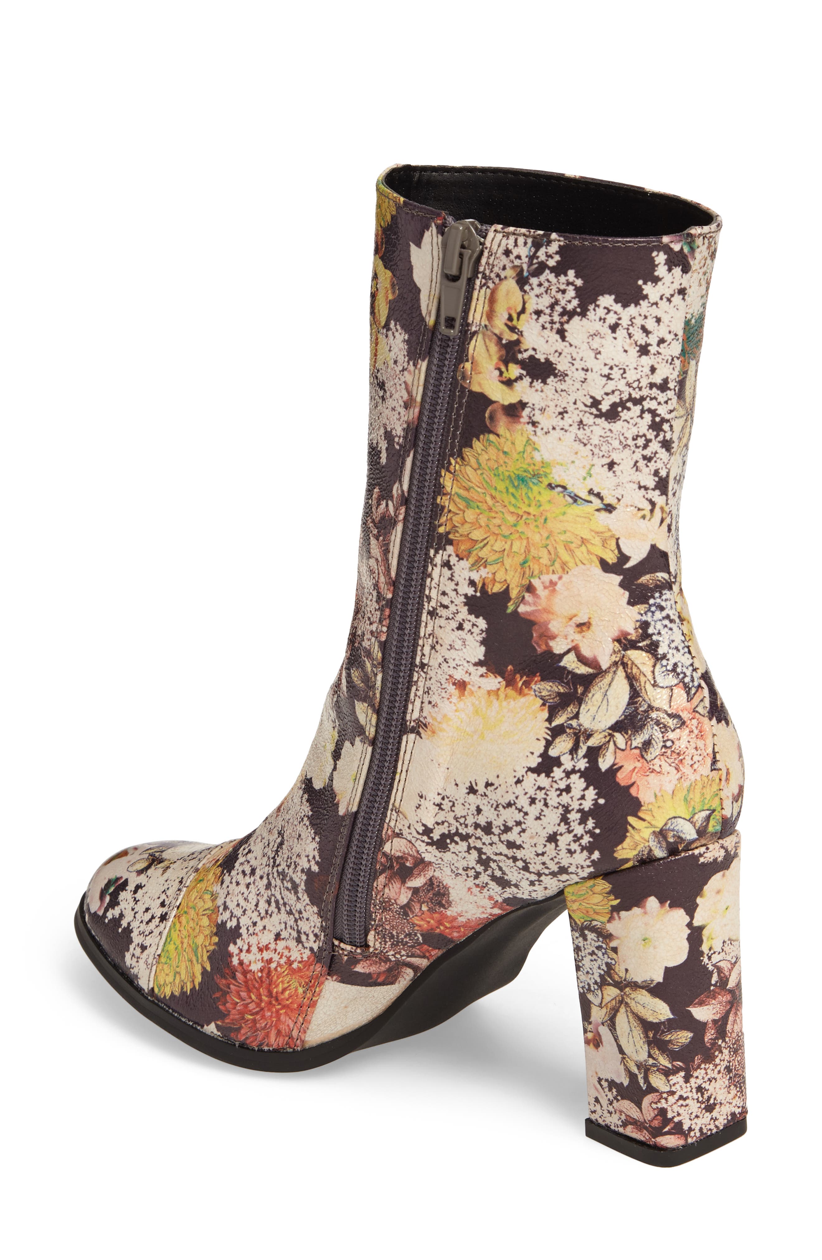 Coconuts by Matisse Cocunuts by Matisse La Brea Boot, Alternate, color, 