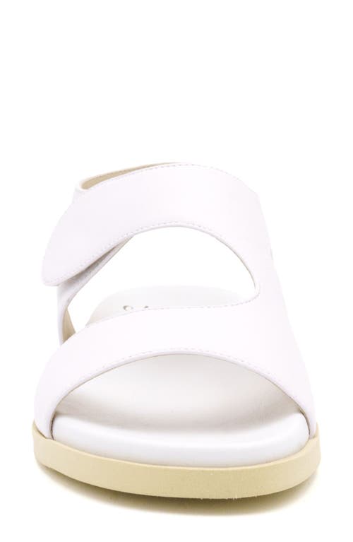 Amalfi By Rangoni Beata Sandal In White Parmasoft