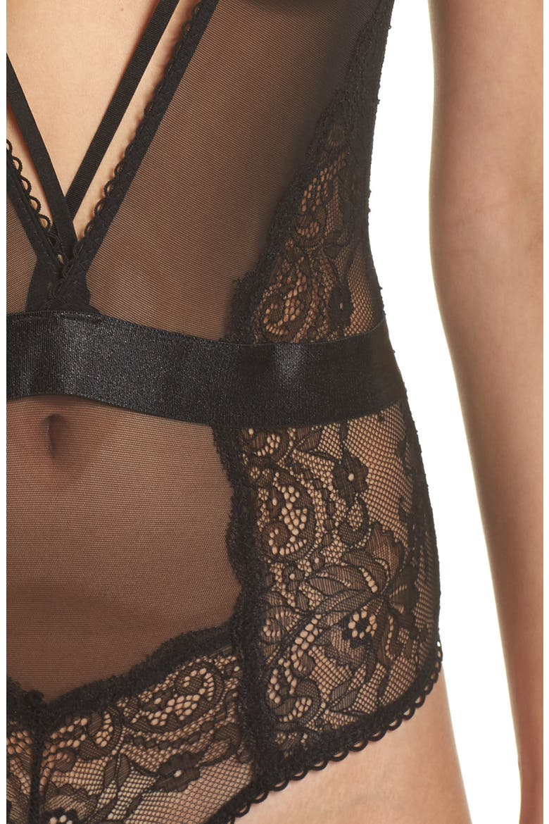 Viviane Teddy, Alternate, color, BLACK