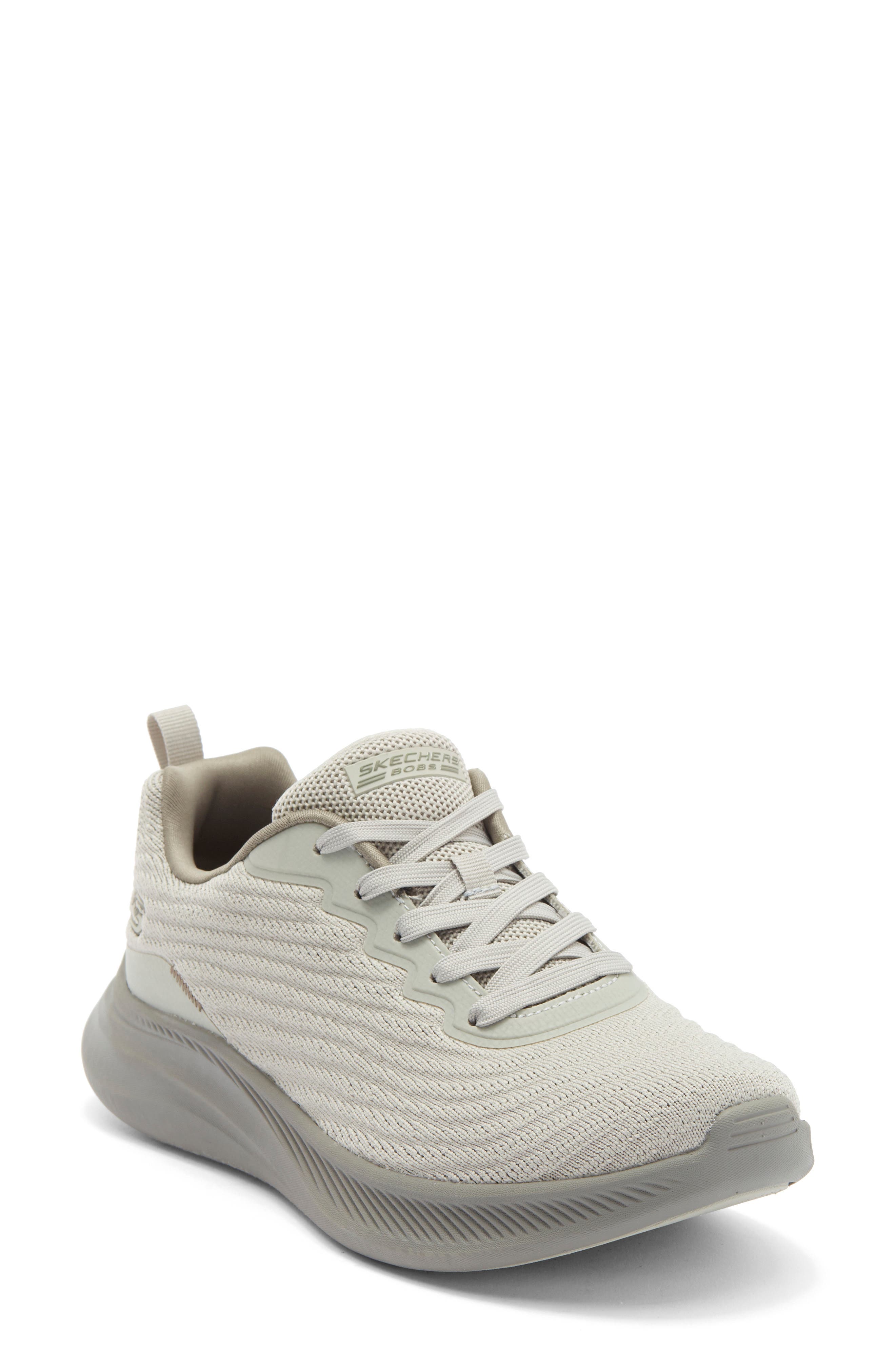 SKECHERS Bobs Moda Flex Sneaker