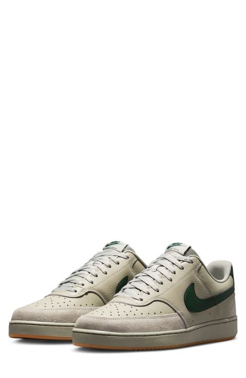 Court Vision Low Sneaker