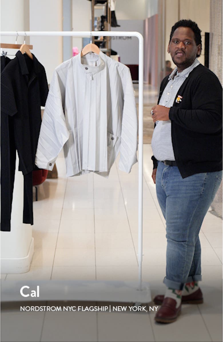 Edge Pleated Jacket, sales video thumbnail