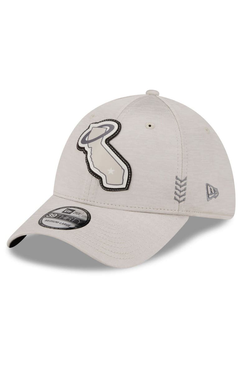 Men's New Era  Cream Los Angeles Angels 2024 Clubhouse 39THIRTY Flex Fit Hat, Alternate, color, Cream