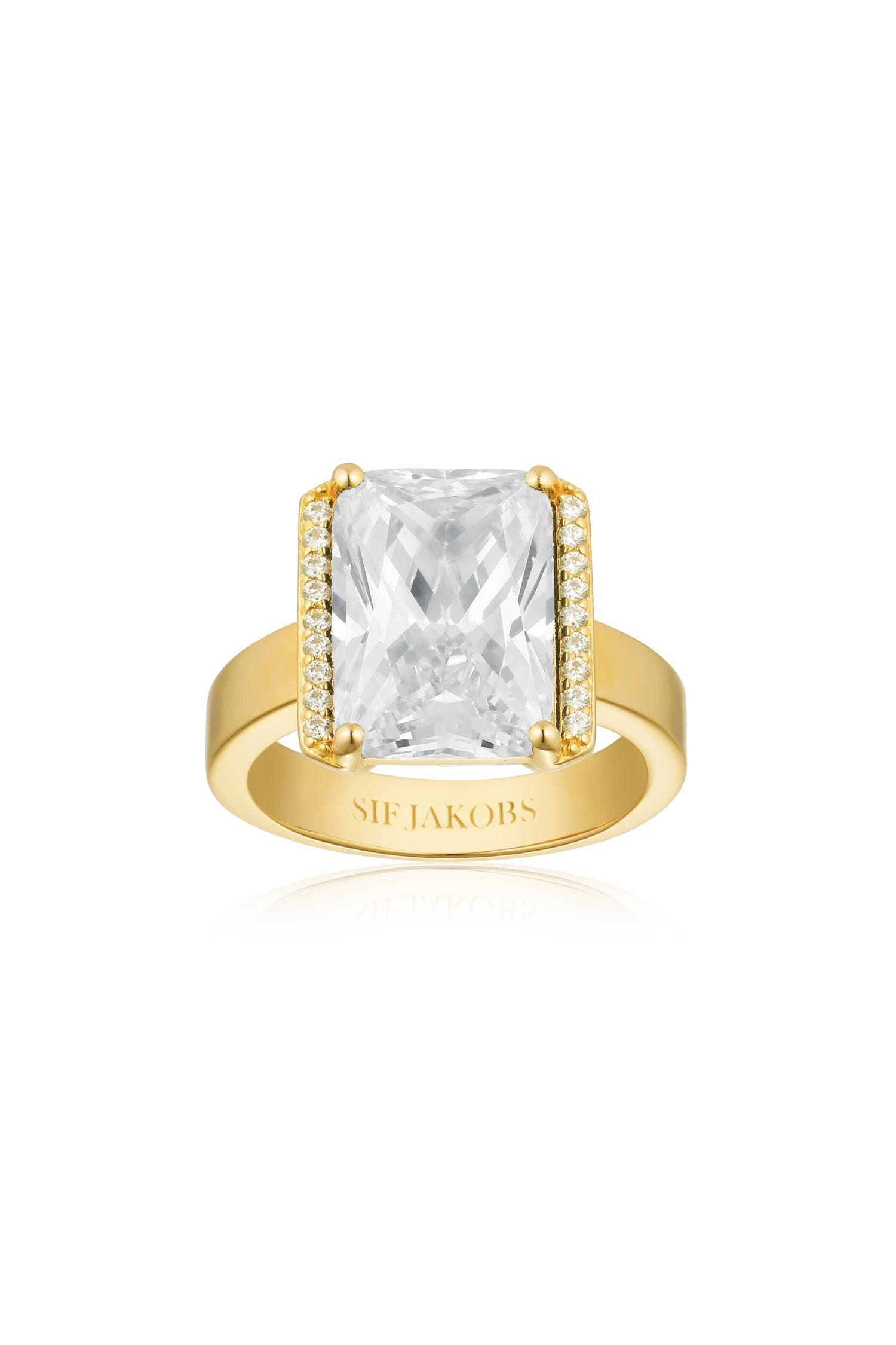 selected 18K Gold Plated
