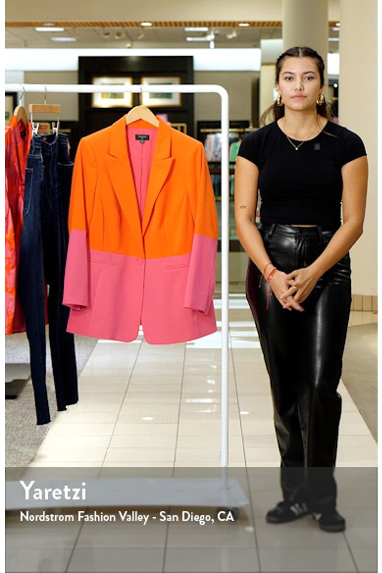 Colorblock Peak Lapel Blazer video