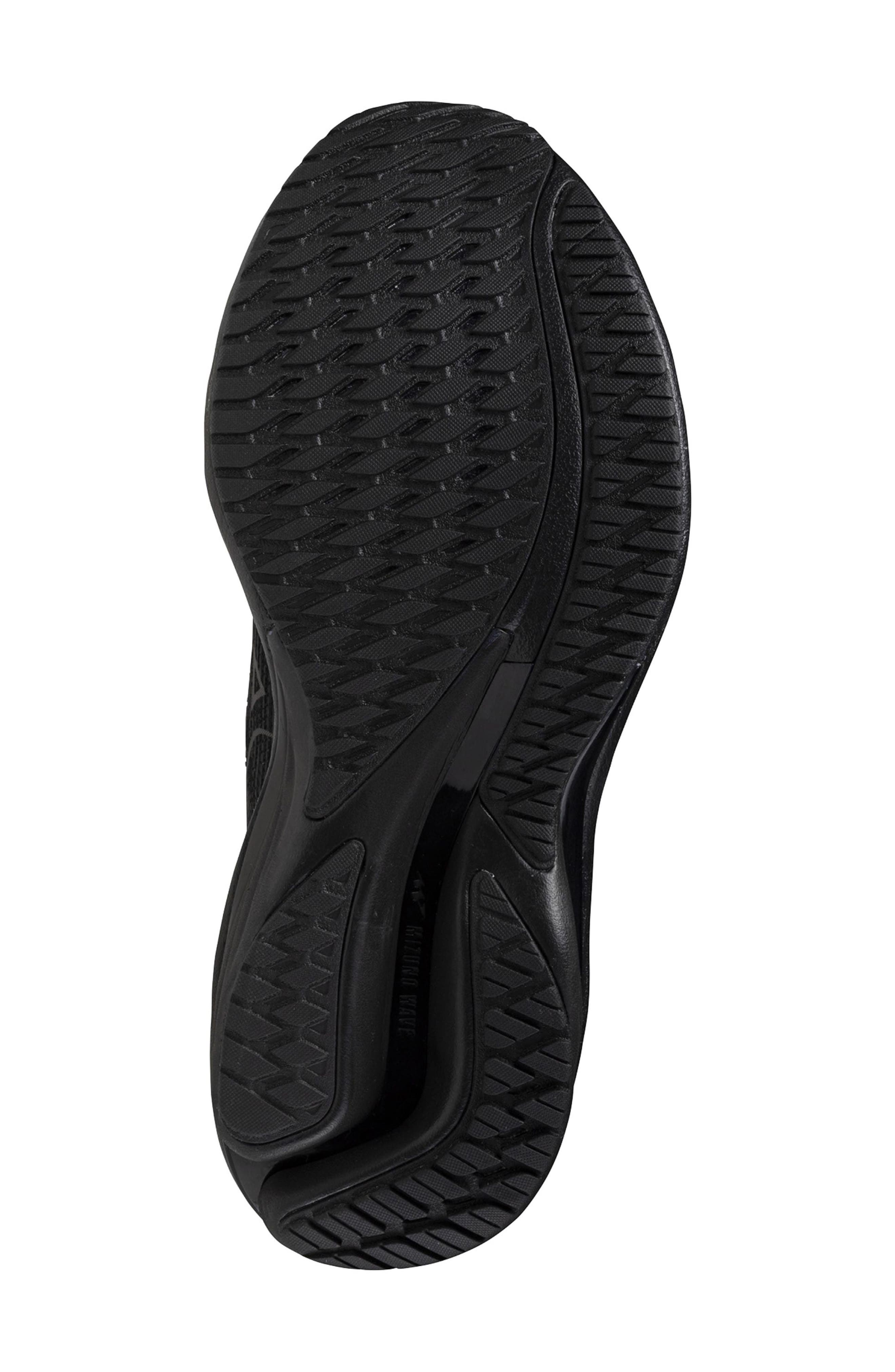 Mizuno Wave Runner 28 Running Shoe, Alternate, color, 