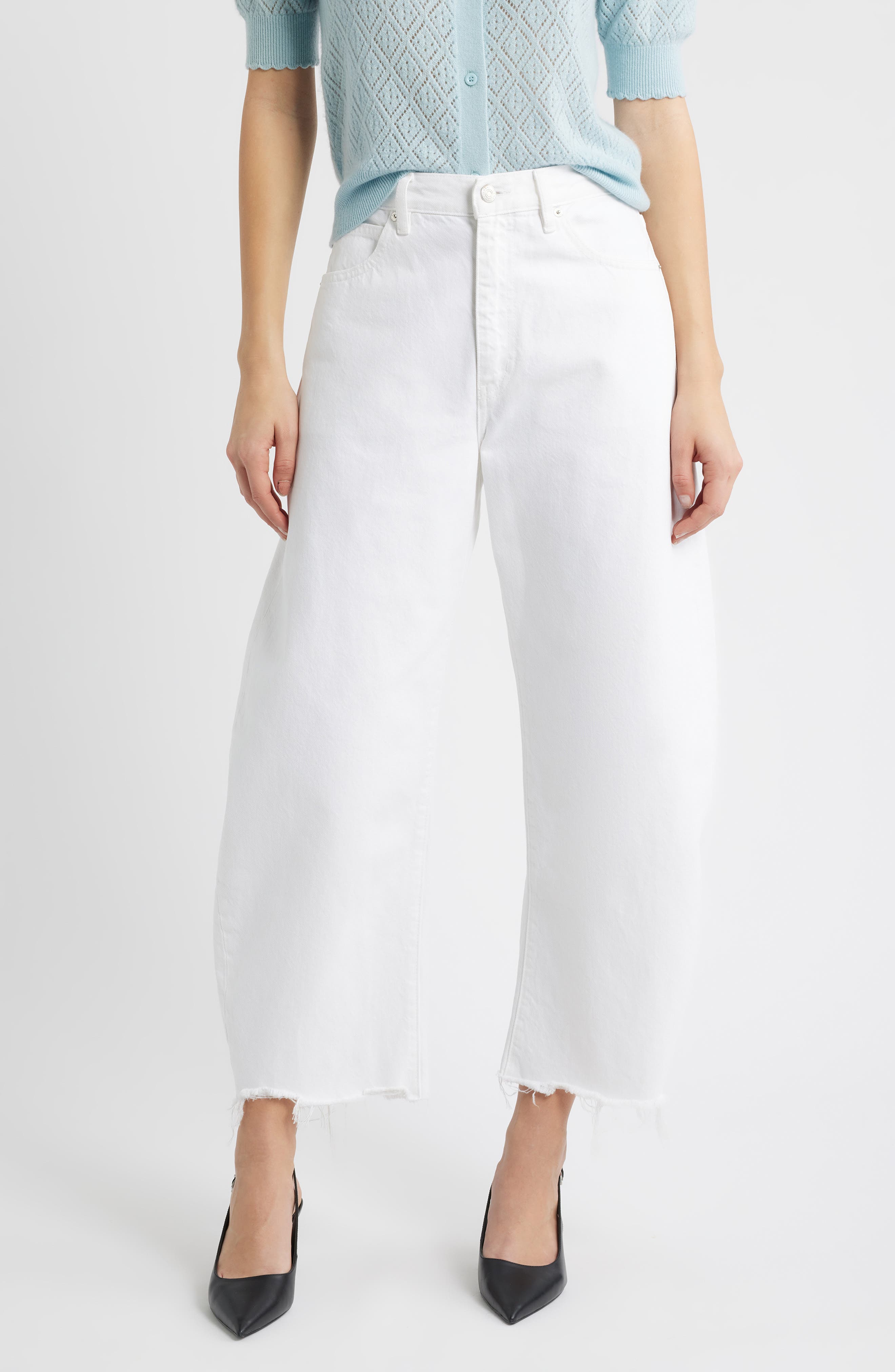 FRAME The Bubble Frayed High Waist Crop Barrel Jeans