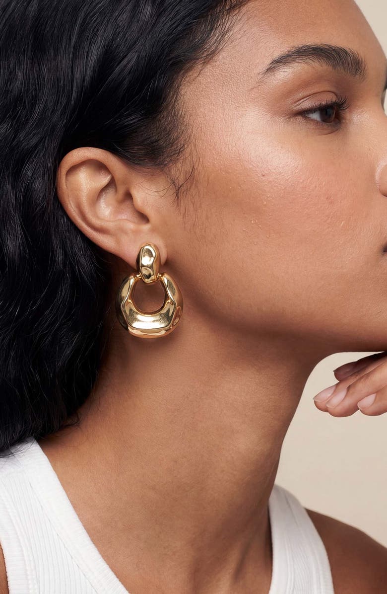 Ettika Circle Knocker Drop Earrings, Alternate, color, Gold