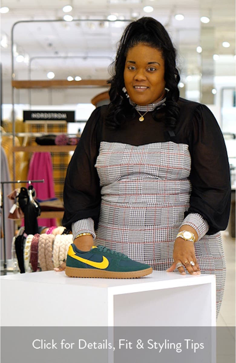 Field General Sneaker
