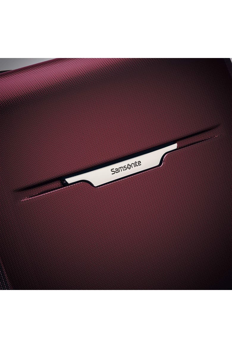 Winfield 3 DLX 20" Carry On Spinner Luggage, Alternate, color, Burgundy