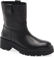 Stuart Weitzman Ren Leather Bootie