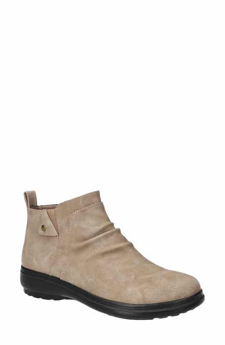 Ariadne Bootie