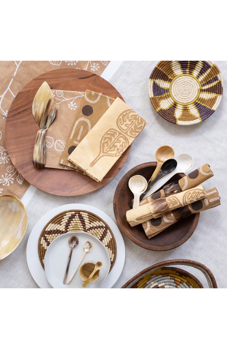 Maadili Collective Horn Cake Server, Alternate, color, Natural