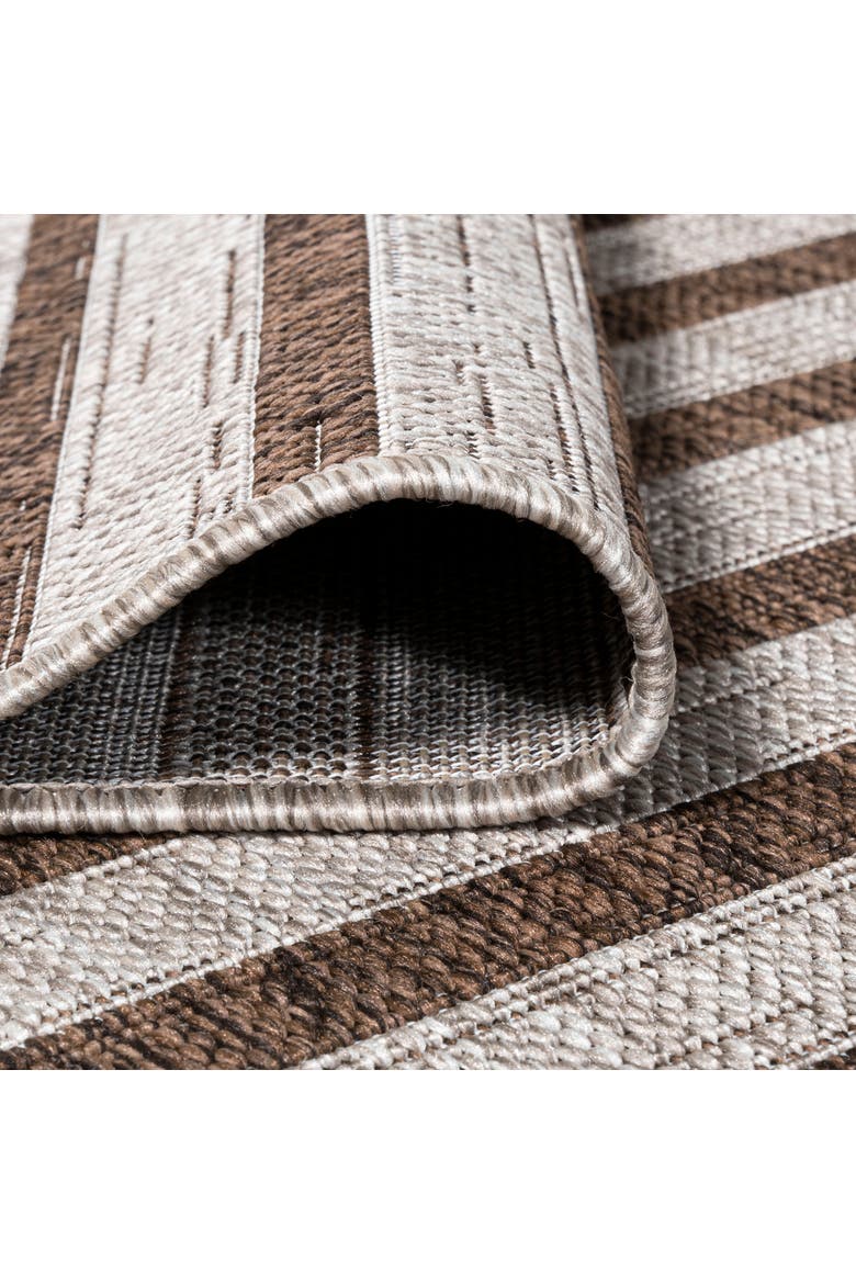 Sukie Modern Offset Stripe Indoor/Outdoor Area Rug, Alternate, color, Beige/Brown