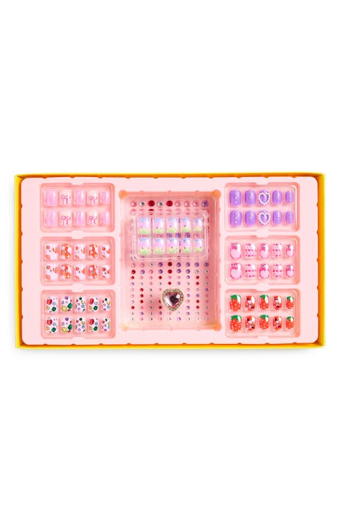 Heartfelt Press-On Nails Kit
