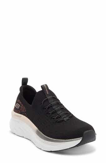 SKECHERS Relaxed Fit D'Lux Walker Sneaker