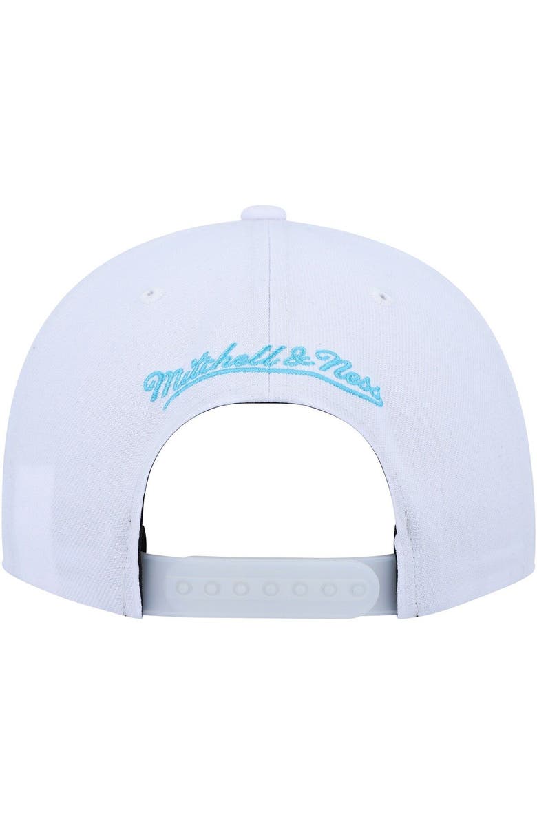 Mitchell & Ness Men's Mitchell & Ness Silver/Blue Chicago Bulls Day 5 Snapback Hat, Alternate, color, Silver