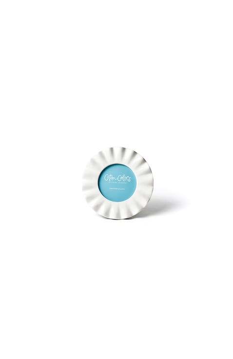 Signature White Ruffle Round Frame