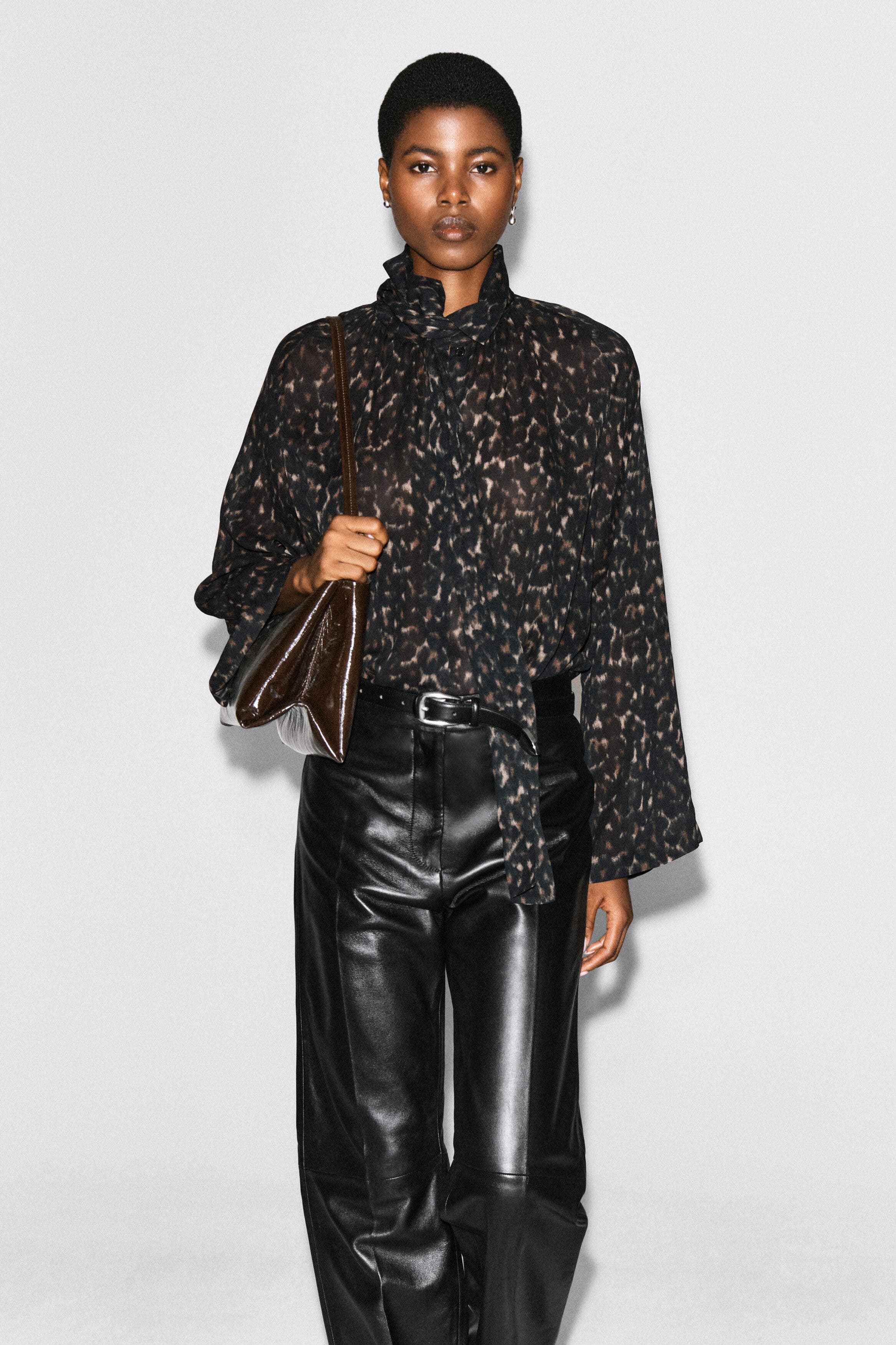 selected BROWN / LEOPARD PRINT
