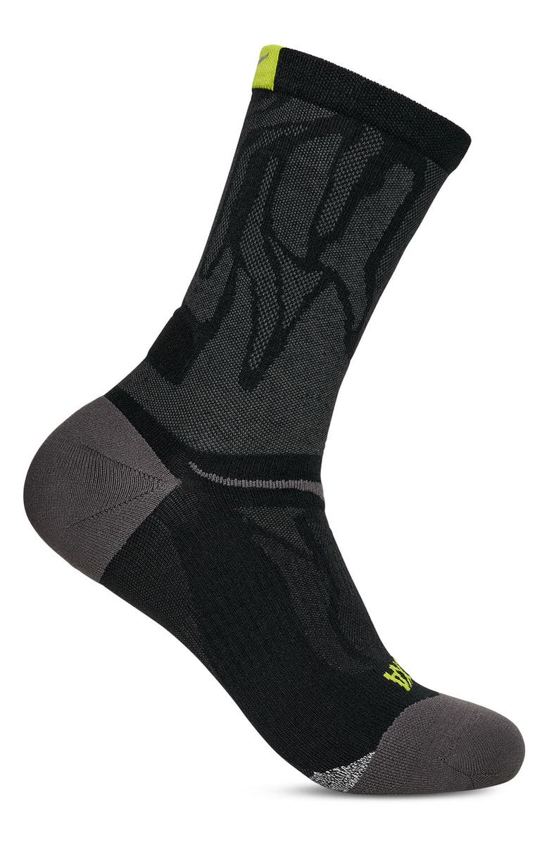 HOKA Clifton Run Crew Socks, Alternate, color, Black