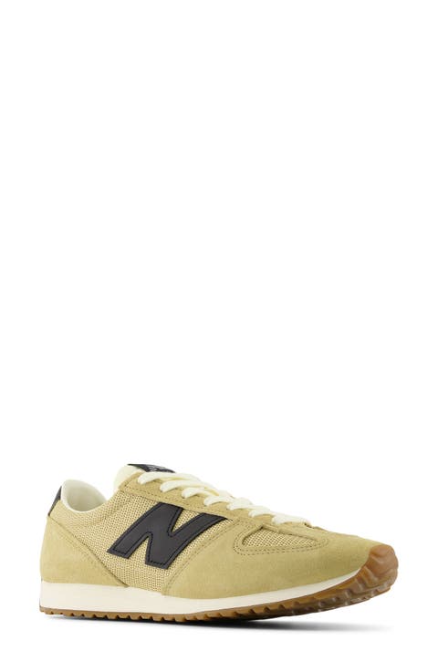 Gender Neutral 471 Sneaker