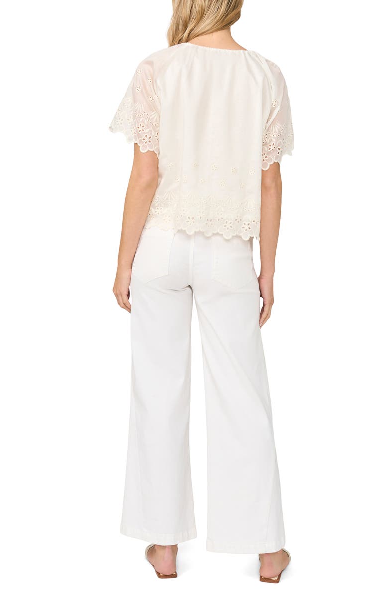 Halogen<sup>®</sup> Scallop Hem Eyelet Button-Up Shirt, Alternate, color, New Ivory