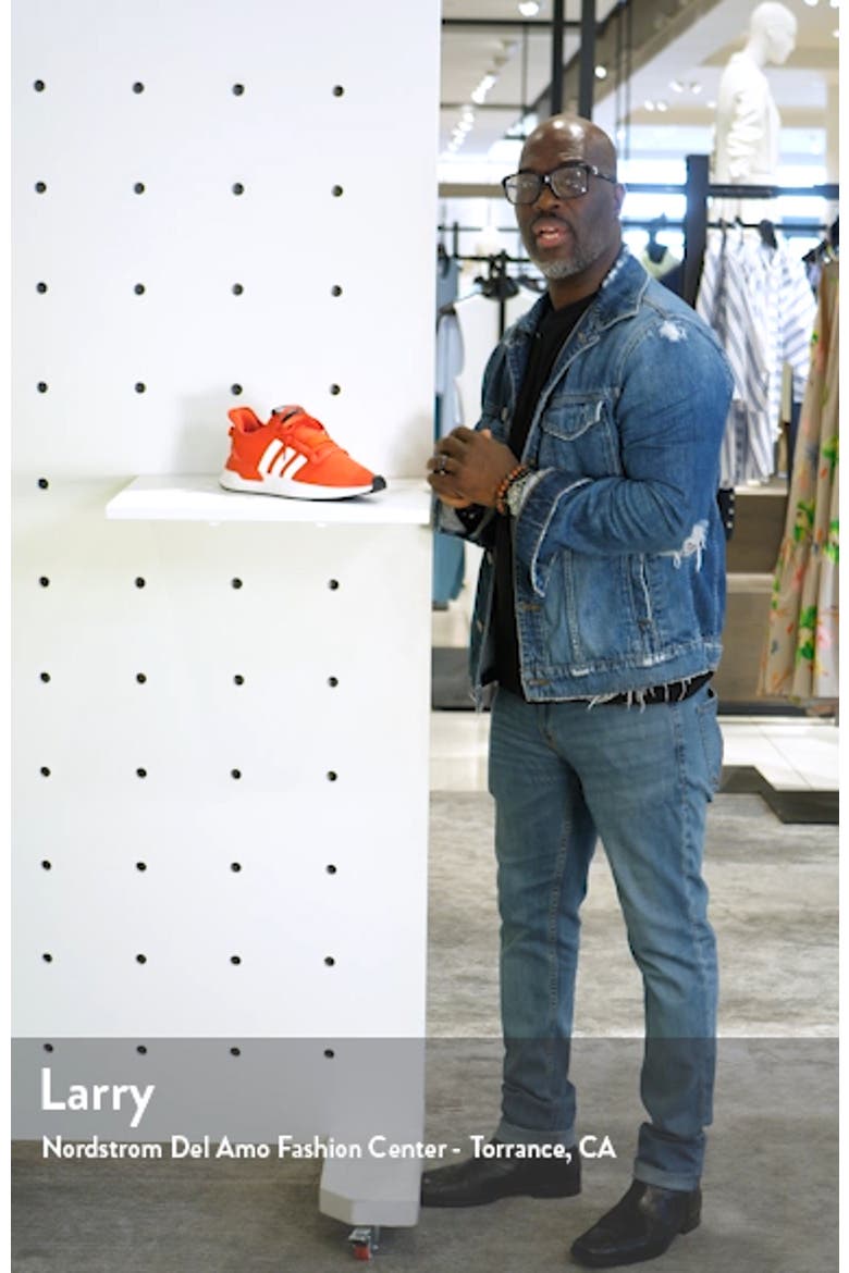 U_Path Run Sneaker video