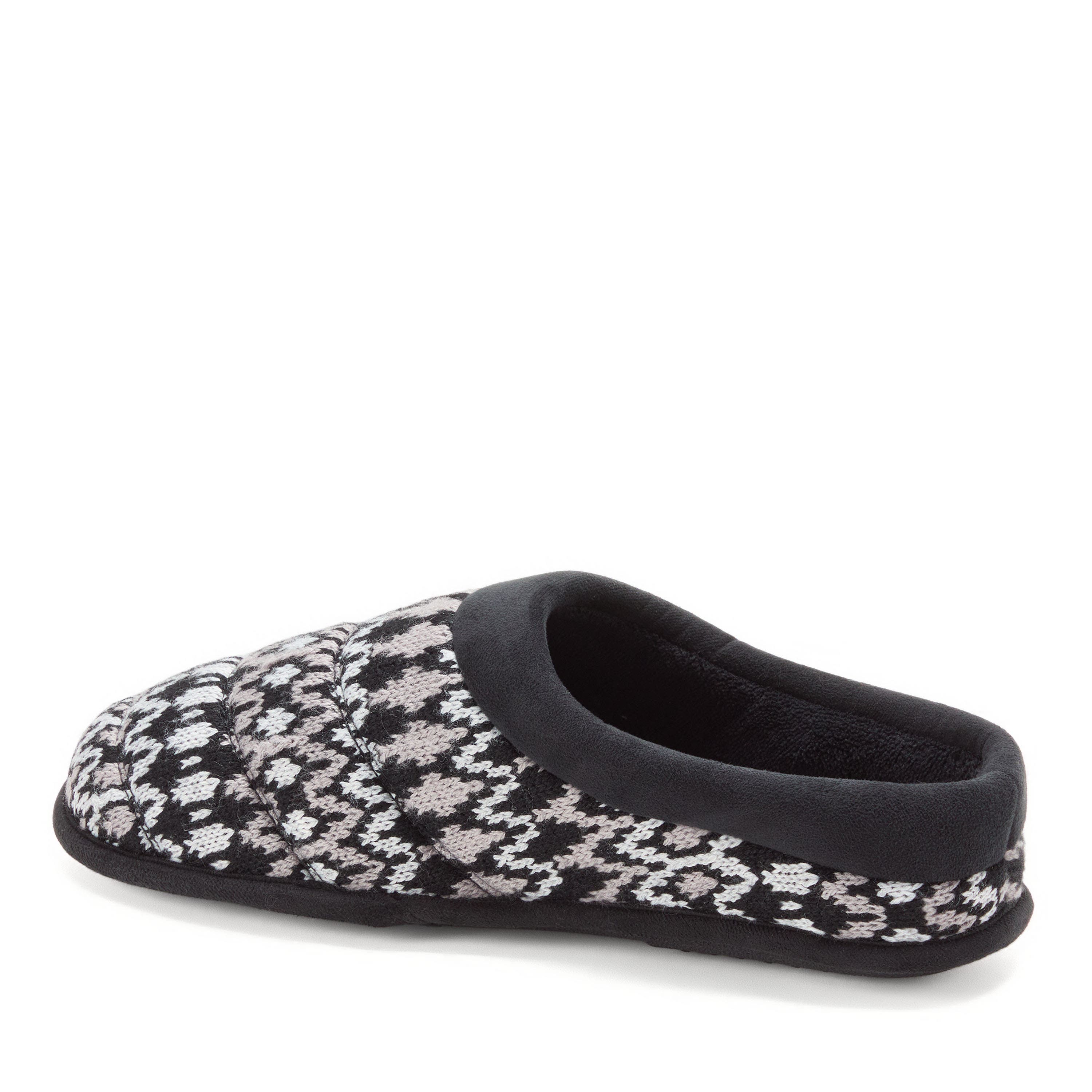 DEARFOAMS Asher Marled Knit Clog Slipper, Alternate, color, Black Combo