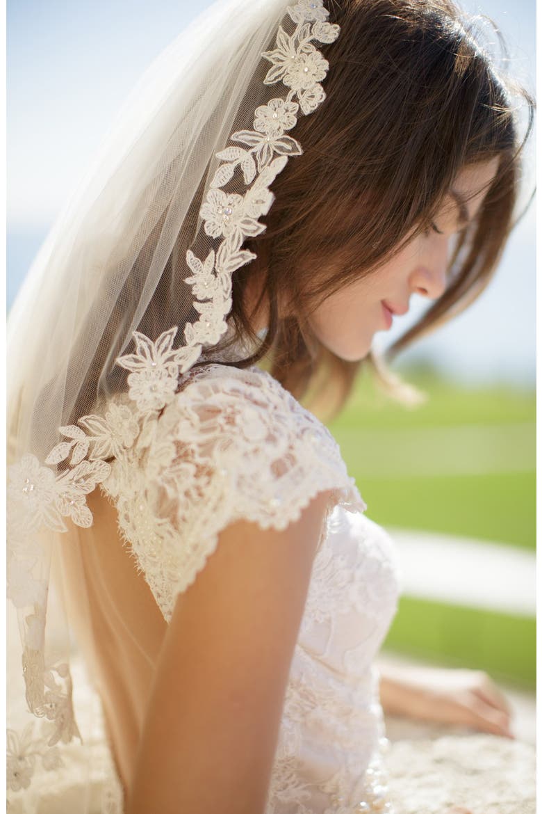 'Angelina' Lace Trim Tulle Veil, Alternate, color, IVORY