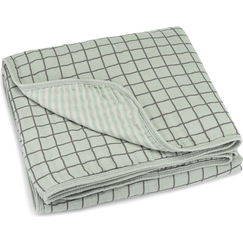 Parker Baby Co. Muslin Quilt In Sage Windowpane