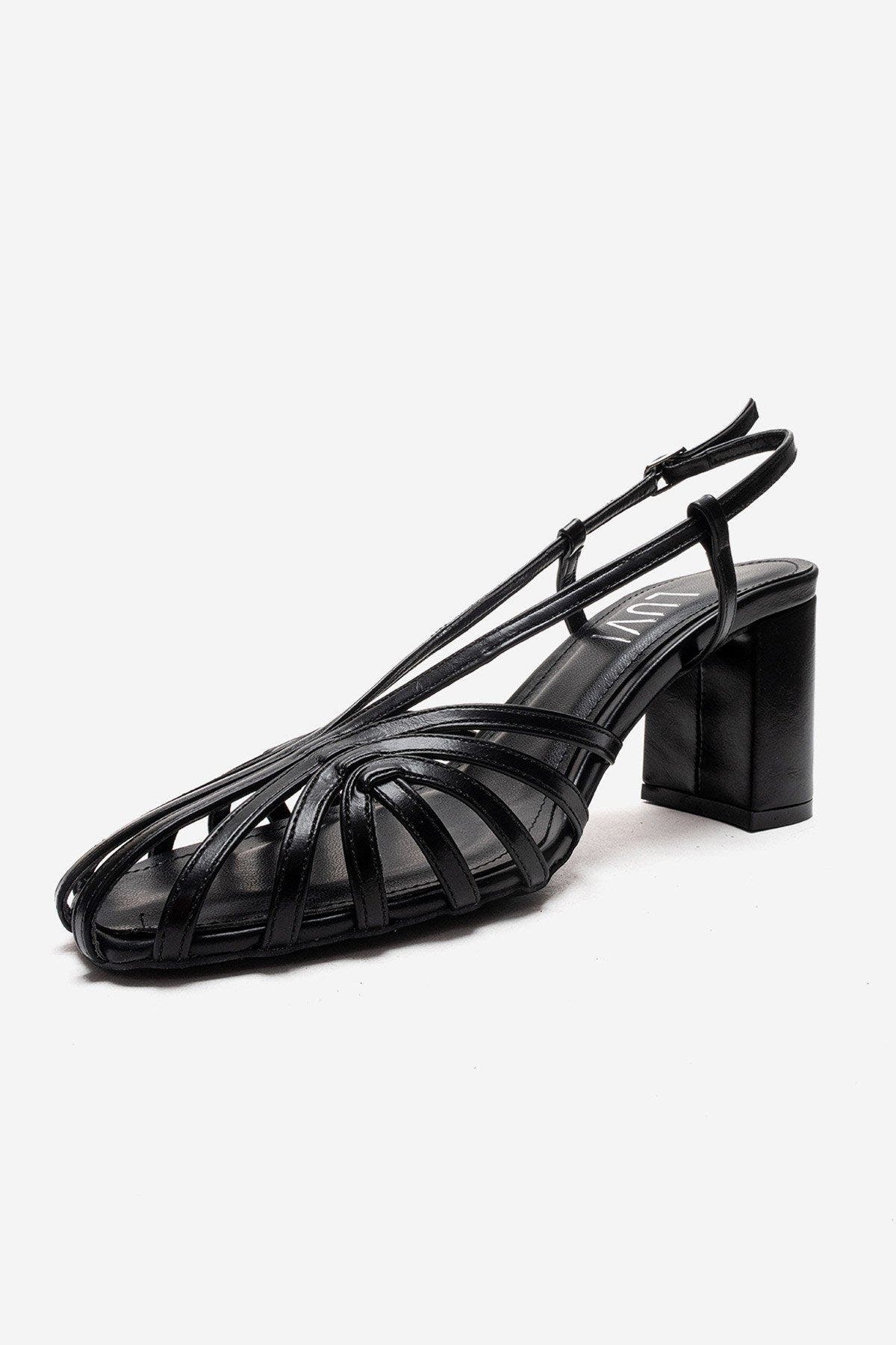 Prologue Shoes Wilda Block Heel Sandal, Alternate, color, Black