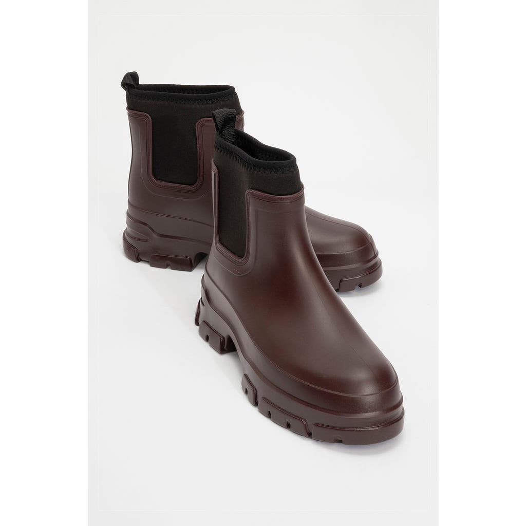 Prologue Shoes Ploye Rain Boot In Burgundy