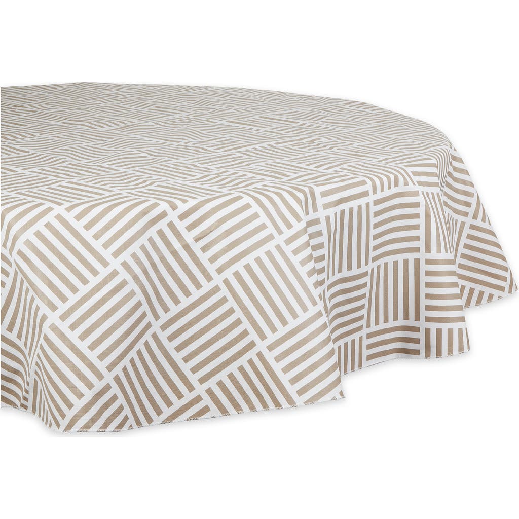Dii Vinyl Outdoor Printed 70" Round Tablecloth In Brown