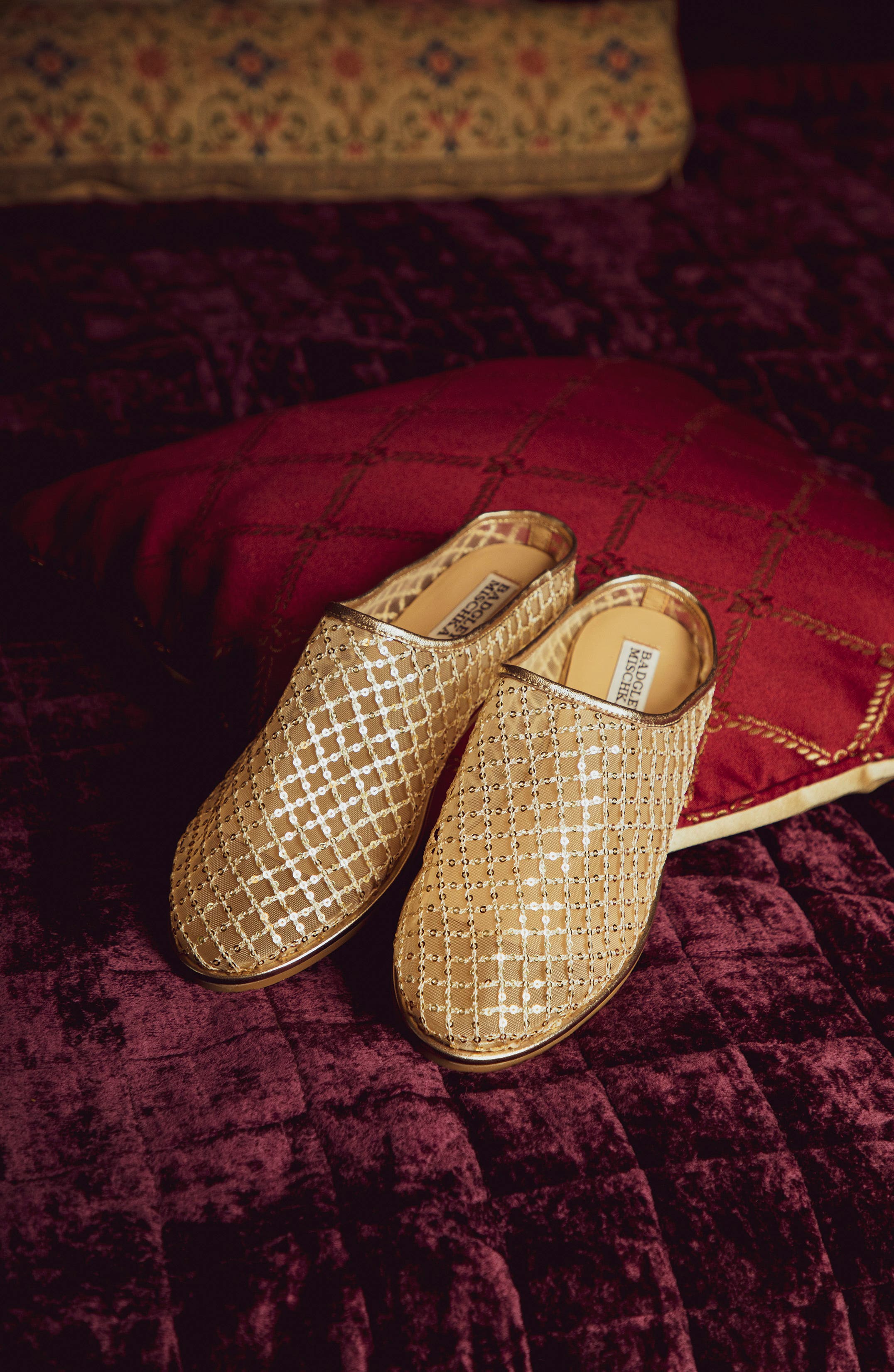 Yumi Mule, Alternate, color, GOLD SEQUINS