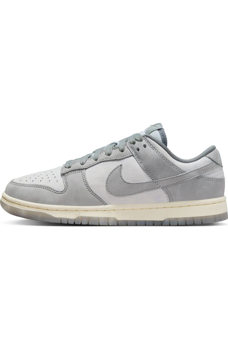 Nike Dunk Low Sneaker, Alternate, color,