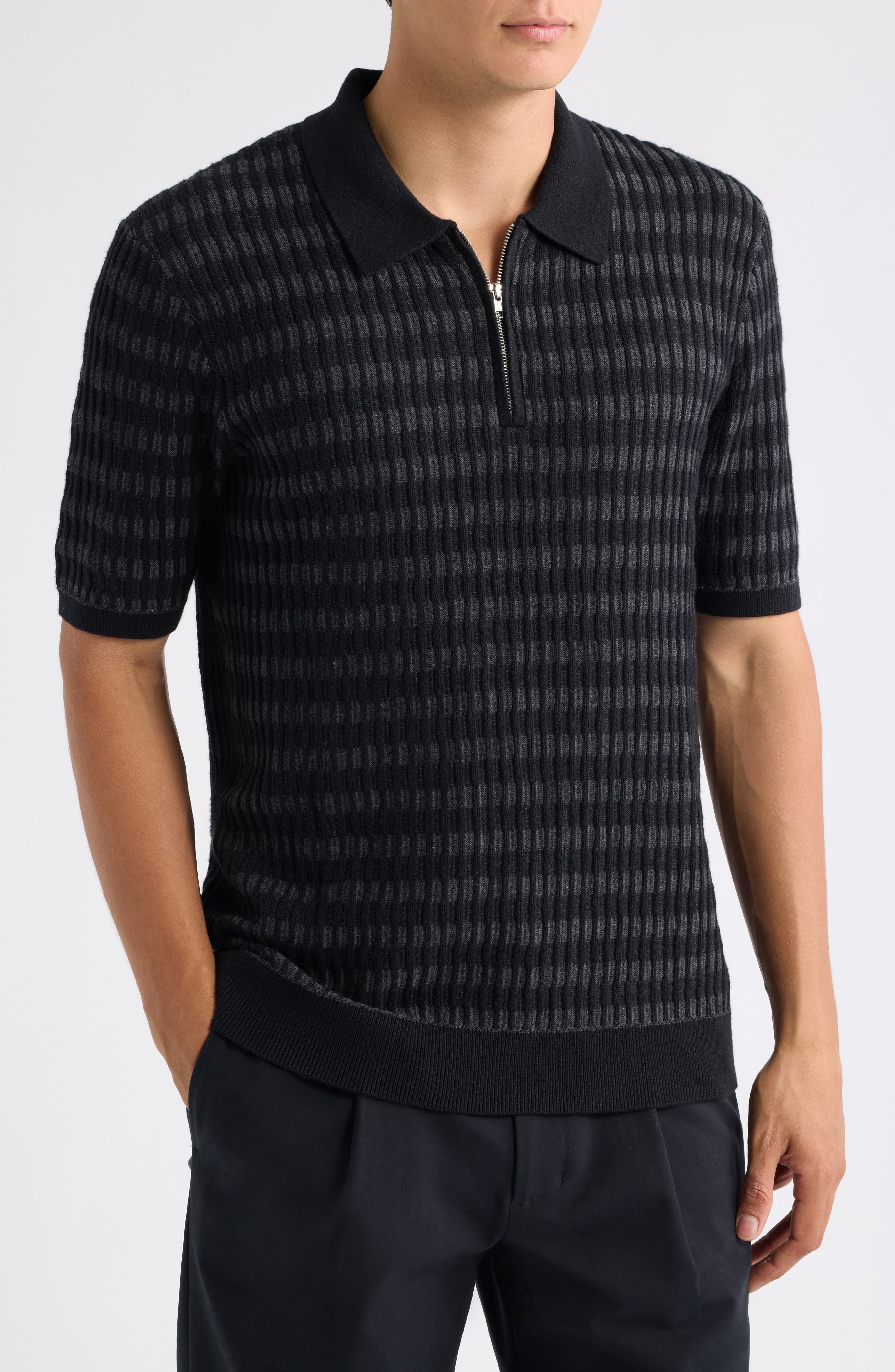 BLACK / CHARCOAL
