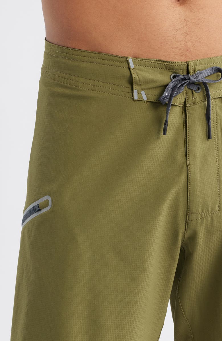 Tommy Bahama Molokai Board Shorts, Alternate, color, Palm Frond