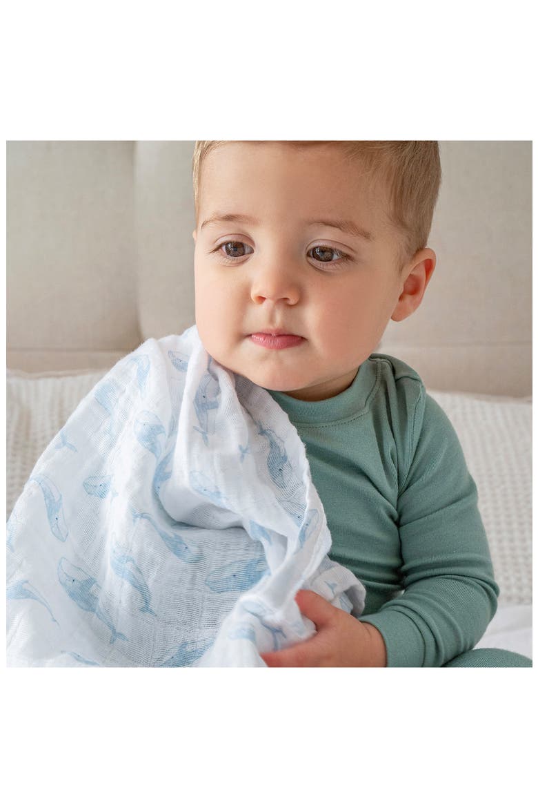 Assorted 2-Pack Organic Cotton Muslin Swaddling Cloths, Alternate, color, OCEANIC BLUE