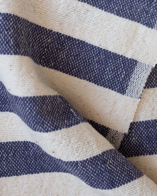 Kd Weave Stripe Towel In Blue