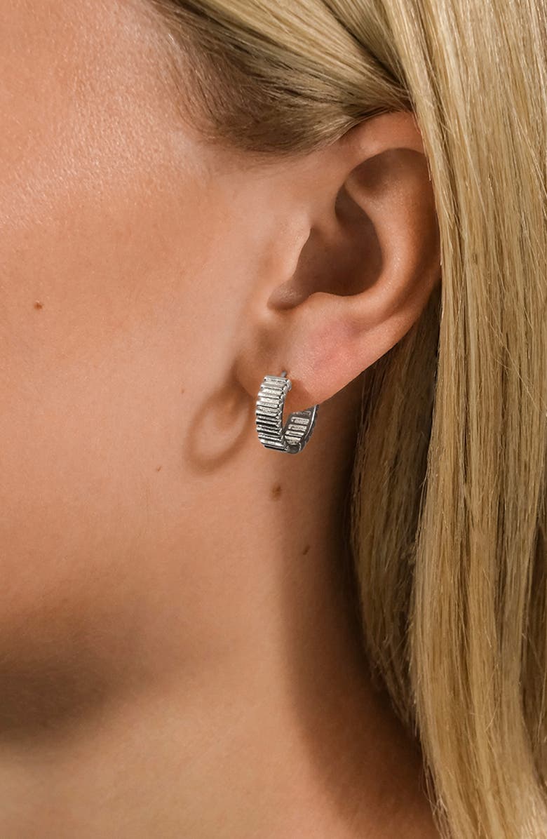 Sterling Forever Lila Ribbed Huggie Hoop Earrings, Alternate, color, Silver